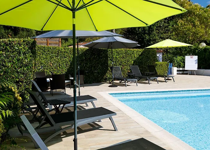Hôtels à Mougins