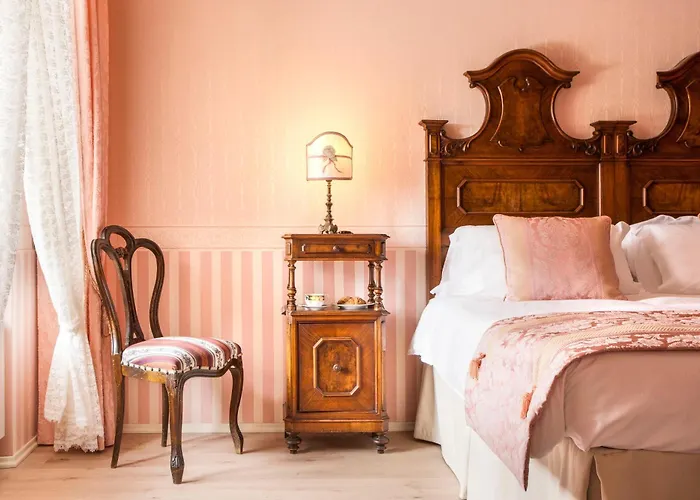 Hotels in Capriva del Friuli