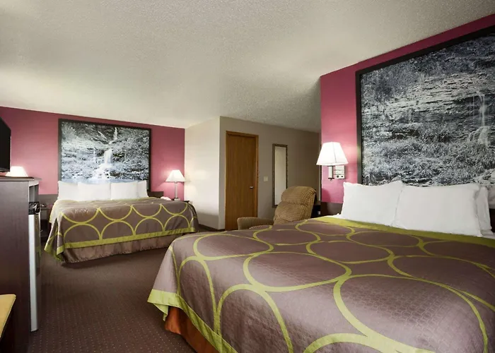 Cameron Hotels