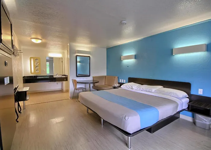 Motel 6 Ann Arbor