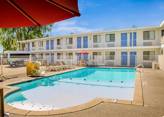 Fife Hotels