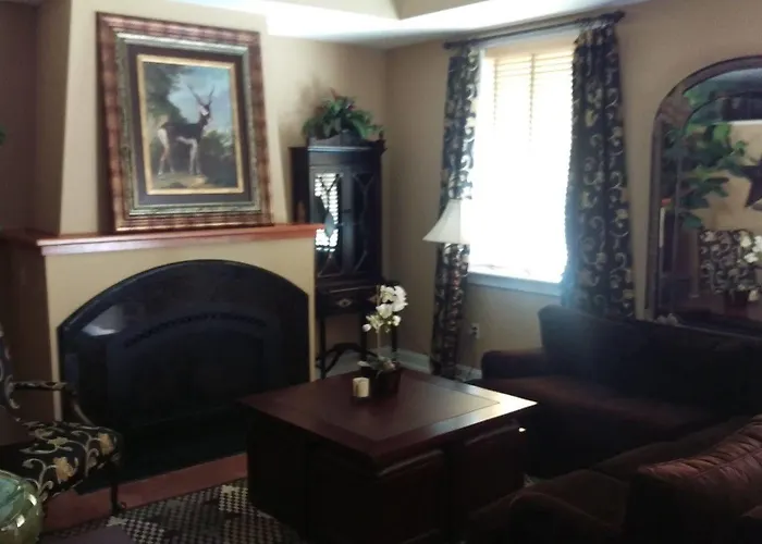 Posh, The Boutique Hotel At Biltmore Village Asheville