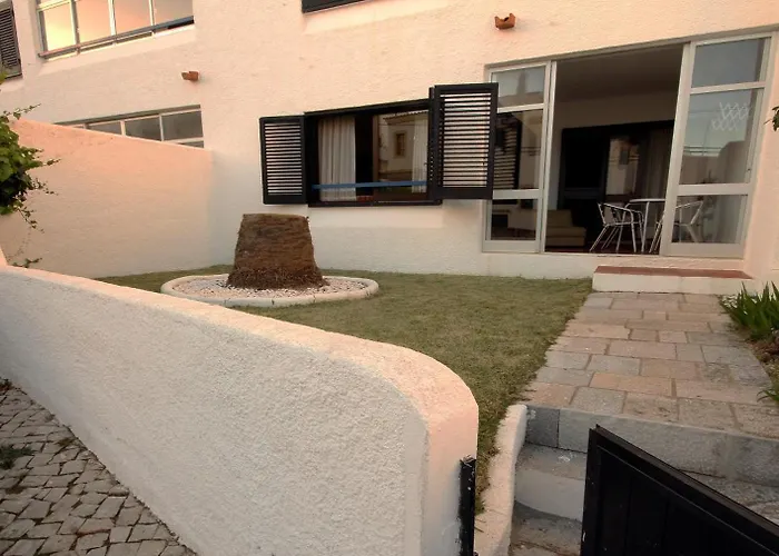 Apartamentos Azul Mar Albufeira