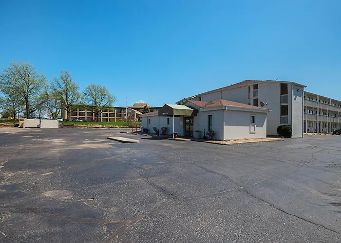 Motel 6-Blue Springs, Mo