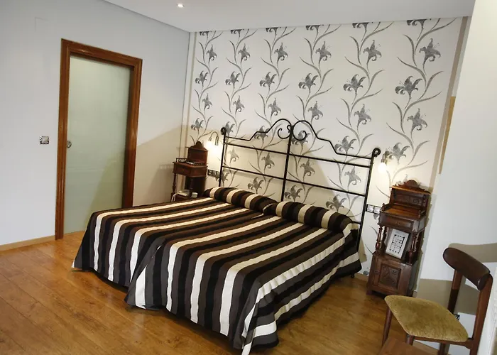 Hostal Rey Pedro I