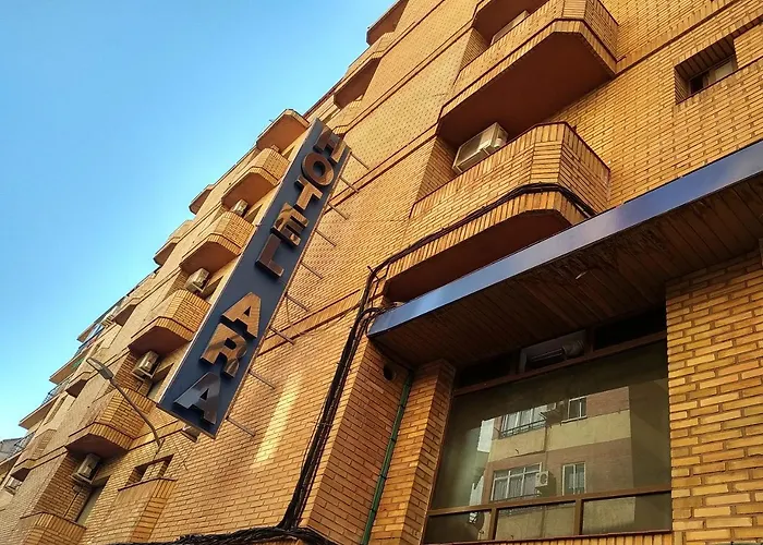 Hotel Nuevo Ara Caces