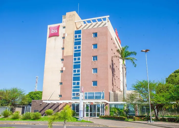 Hotel Ibis Lins