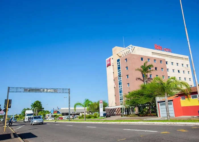 Hotel Ibis Lins