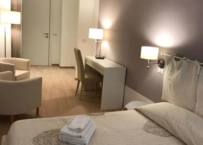 Sallustio Rooms - Rooms Only Siena