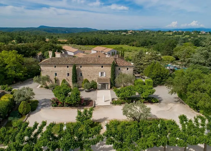 Barjac (Gard) Hotels