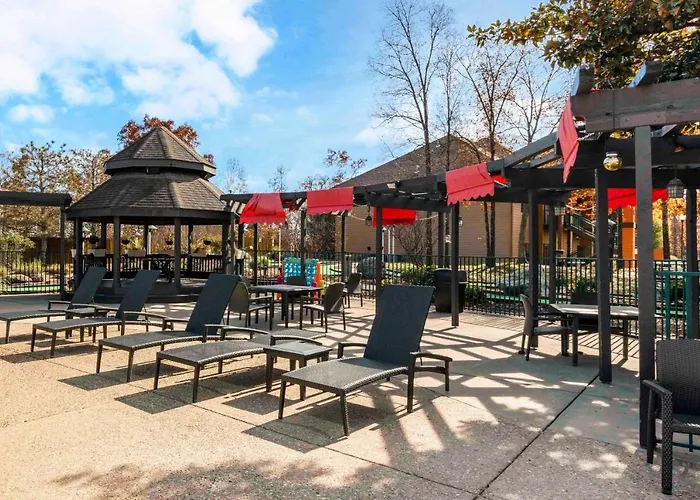 Hilton Vacation Club The Falls Village Branson