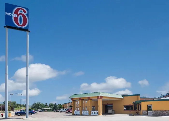 Badlands Inn & Suites Dickinson