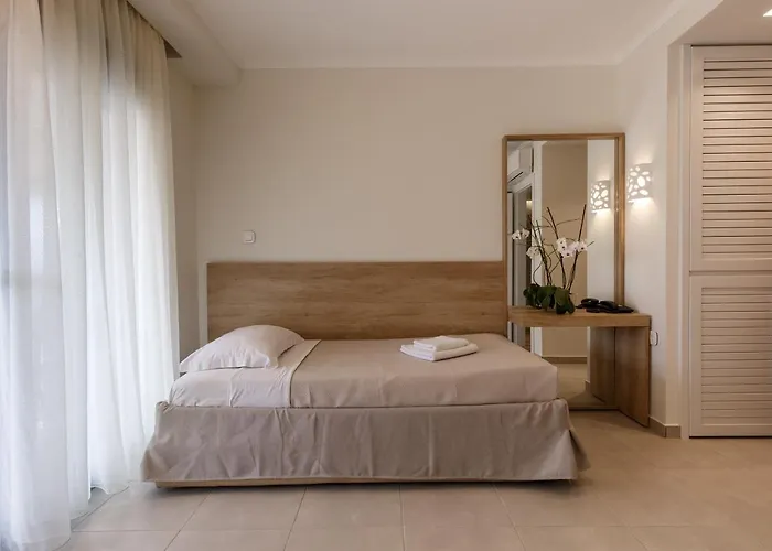 Hotels in Flogita