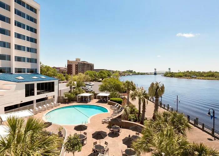 Riverview Suites At Water Street Center Wilmington