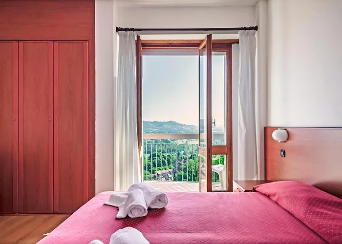 Hotel Pineta Asti