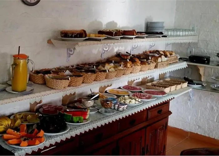 Hotéis de Arantina