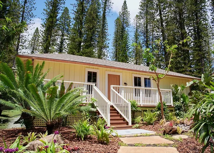 Lanai City Hotels
