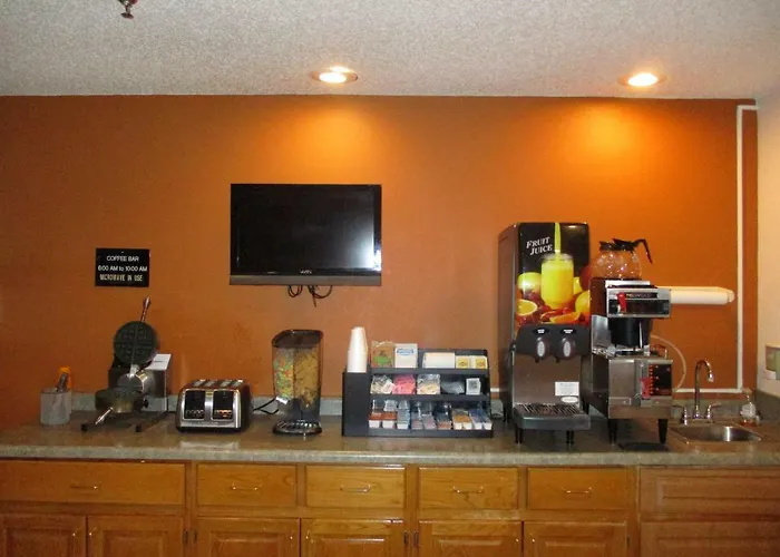 Wamego Hotels