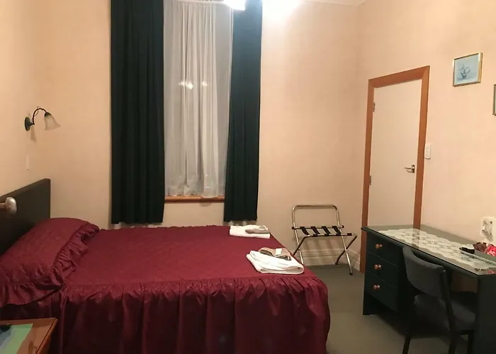 Feilding Hotels