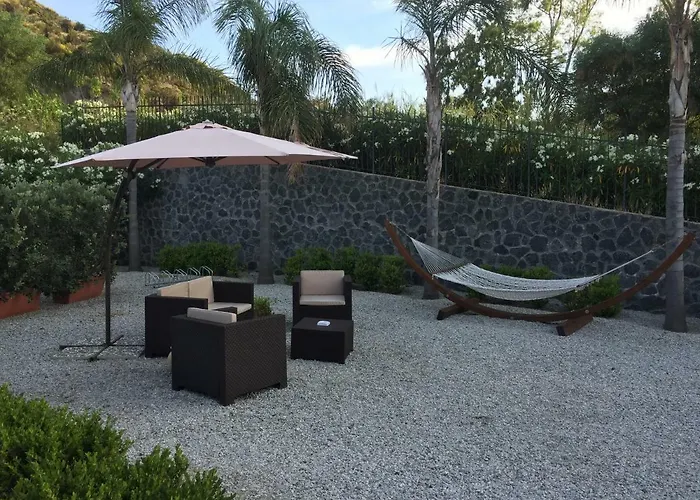 Bed and Breakfast Casa Arcada Vulcano 