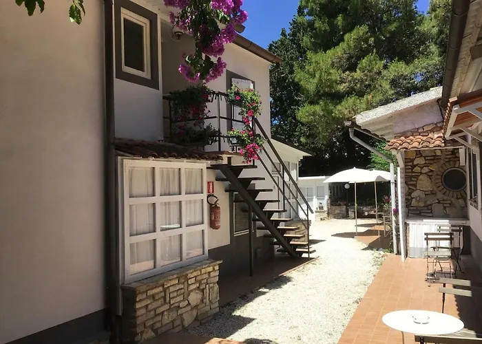 Villa Ghirardelli