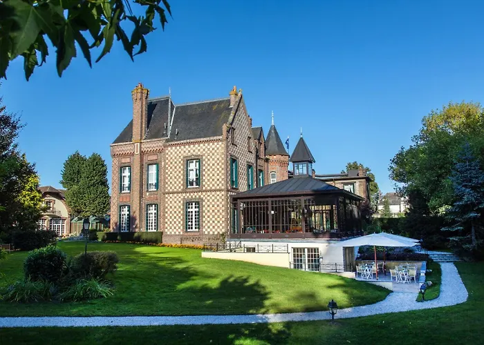 Chateau Le Clos Verneuil d'Avre et d'Iton