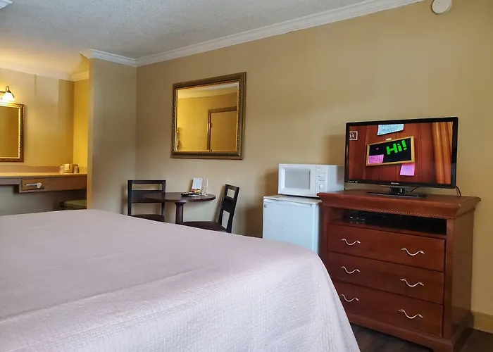 Colonial House Motel Pigeon Forge