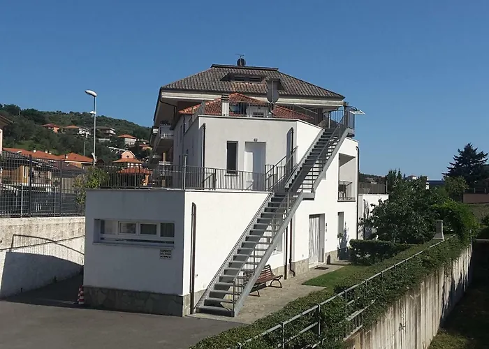 Bed&Breakfast 4U PARCHEGGIO INTERNO Chiavari