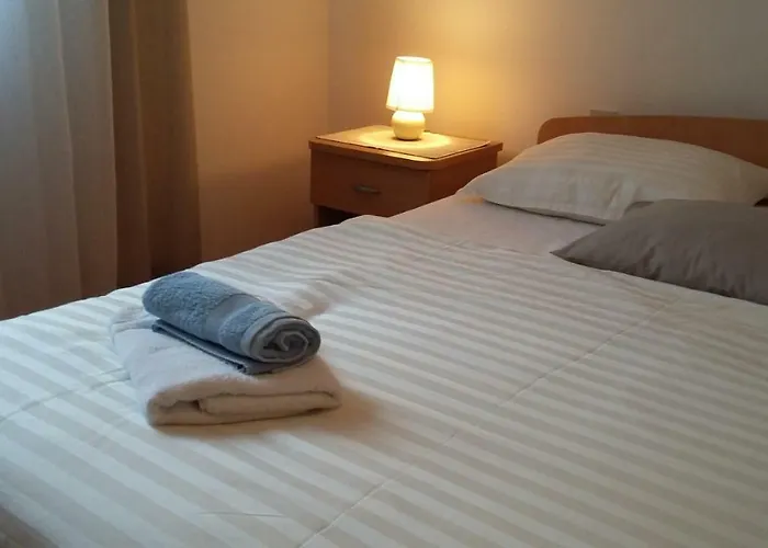 Hotel Sobe Tonica Krk Town