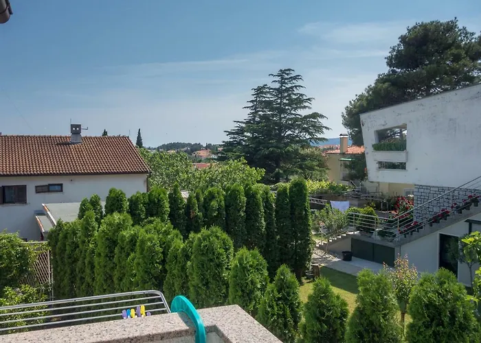 Rooms Stolfa Krk Town
