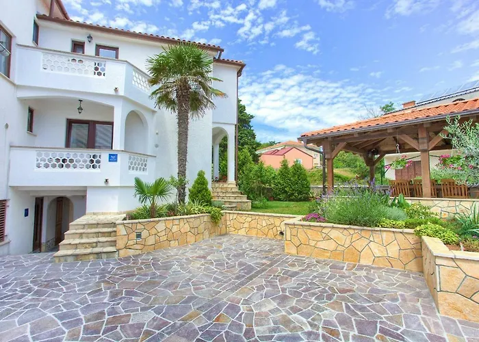 Rooms Stolfa Krk Town