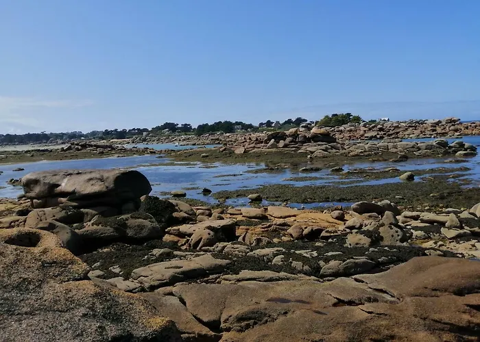 Chambre spacieuse, moderne et très confortable à Perros-Guirec
