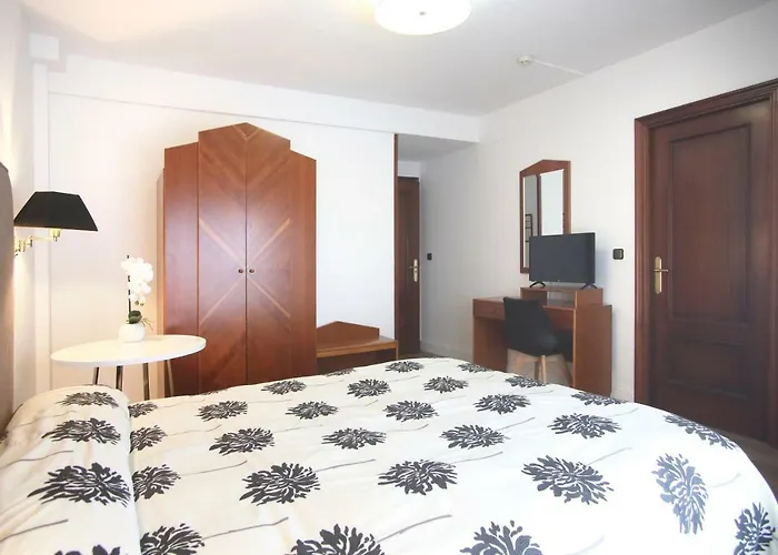Hostal la Carrasca Monzón