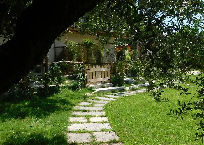 La Casa Di Paglia Hotel San Felice del Benaco