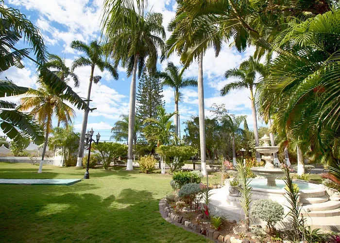 Seagarden Beach Resort Montego Bay