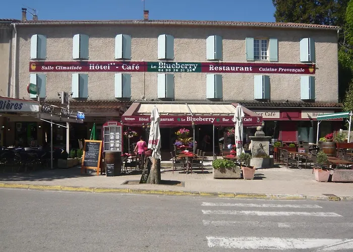 Hôtel-Restaurant Le Blueberry Malaucène