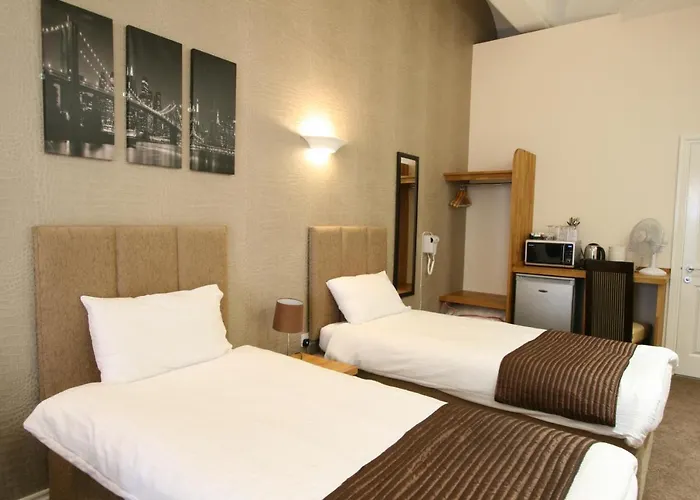 Gloucester City Center Hotels