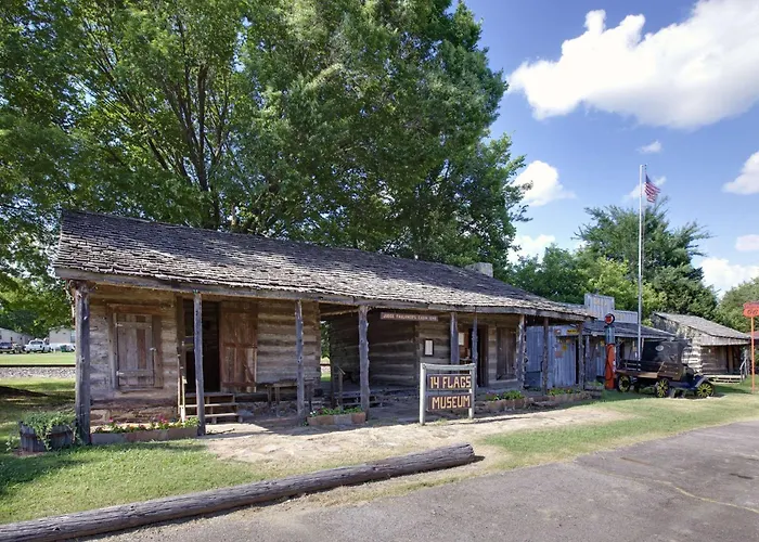 Sallisaw Hotels