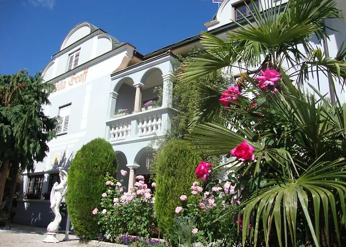 Hotels in Ora / Auer
