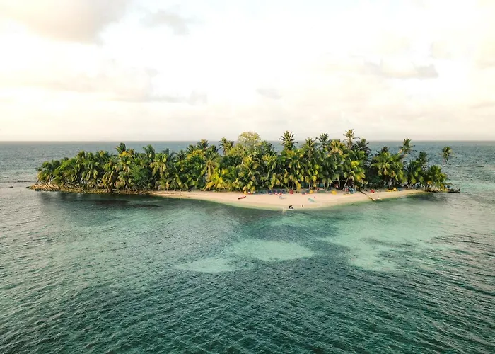 Ranguana Caye Cabanas