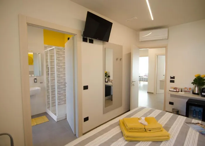 Varese Comfort Room