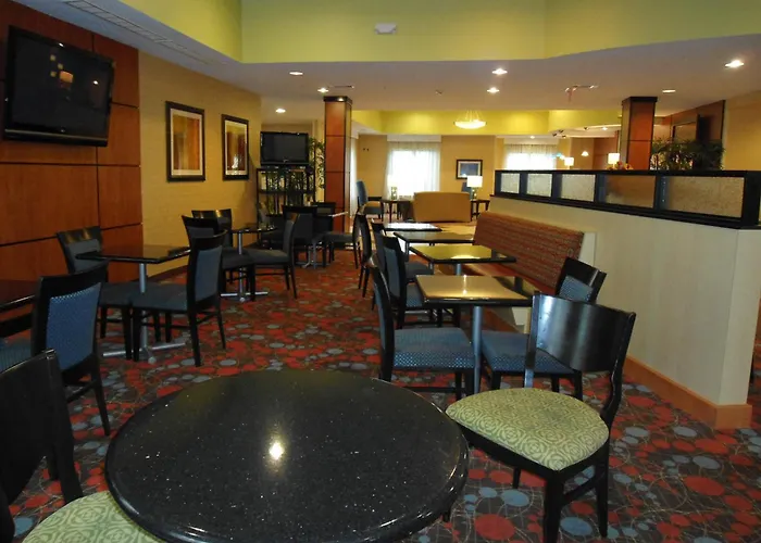 Holiday Inn Express Hotel & Suites Atlanta East - Lithonia By Ihg