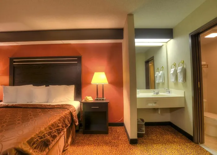 Smoky Mountain Inn & Suites