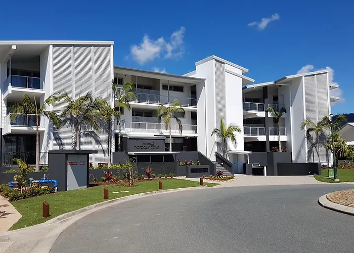Hotels in Airlie Beach