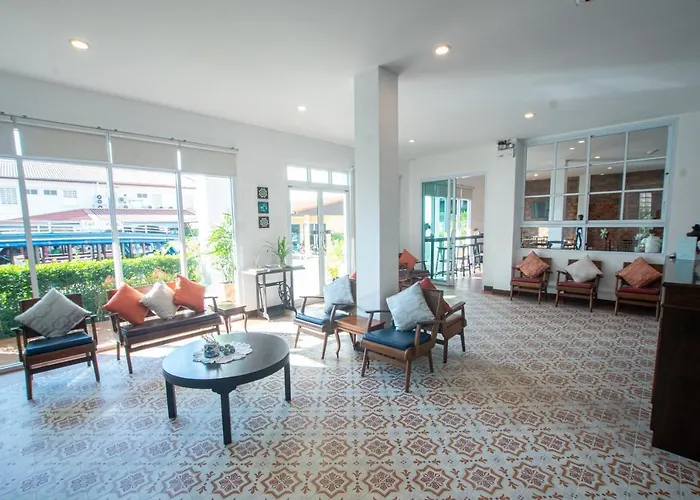 Hotels in Koh Chang Ranong
