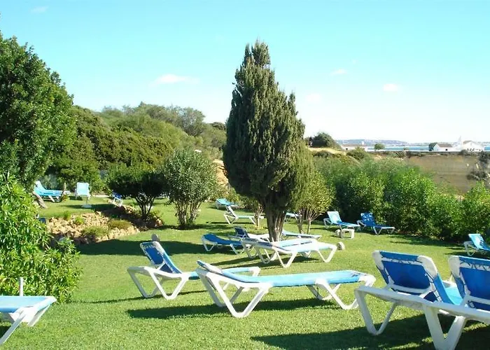 Hotel Senhora Da Rocha Armação de Pêra