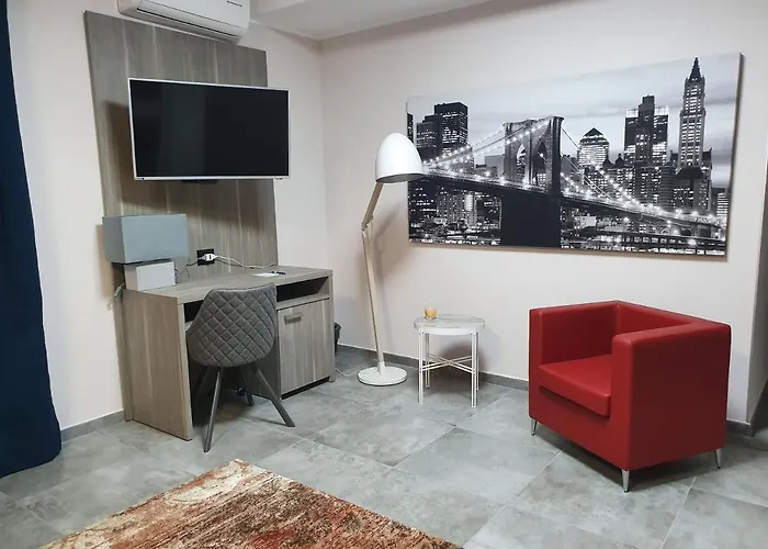 Erasmus Hotel