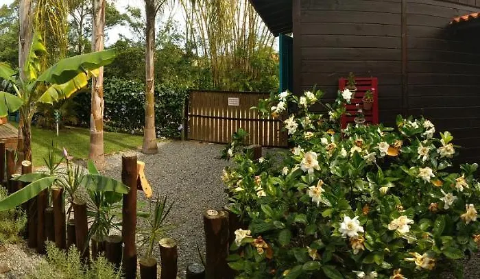 Meio Roots Cabanas De Aluguel Hotel Praia do Rosa