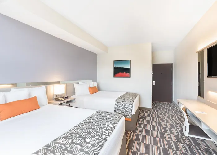 Perry Hotels