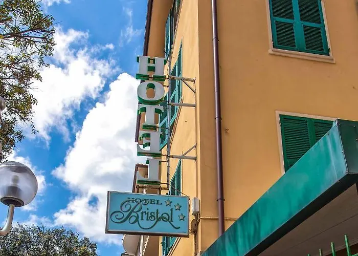 Hotel Bristol